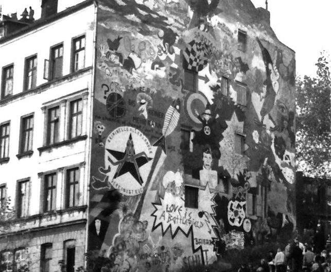Rineuto Lichtspiele: Der Kampf um die besetzten Häuser in St.Pauli – Hafenstrasse 1981 bis 1994
