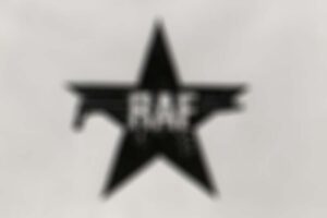 Das Logo der RAF, verschwommen und in schwarz-weiß