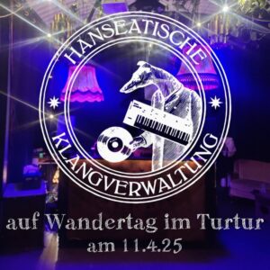 Ein rundes durchsichtiges Logo, in dem ein Hund ein Keyboard um den Hals und eine Platte in der Hand trägt vor dem Hintergrund des Turturs