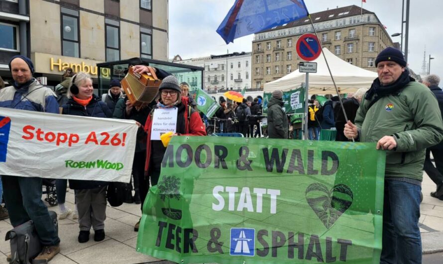 Fahrraddemo gegen die geplante A26-Ost