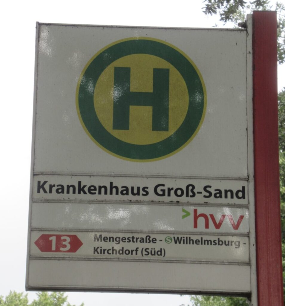 Bushaltestellenschild Krankenhaus Groß-Sand