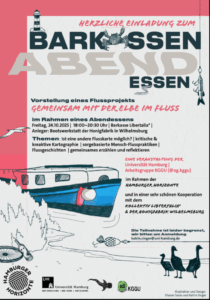 Plakat zur Veranstaltung „Barkassen-Abendessen – Gemeinsam mit der Elbe im Fluss“.
Oben steht in roter Handschrift: „Herzliche Einladung zum“, darunter groß der Titel mit maritimen Illustrationen (Krabbe, Angelhaken, Leuchtturm).