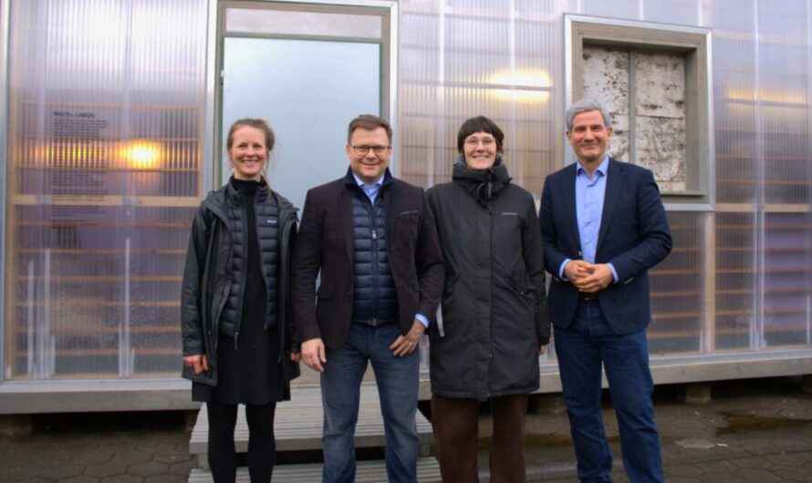 Umweltminister in der Pilzstube