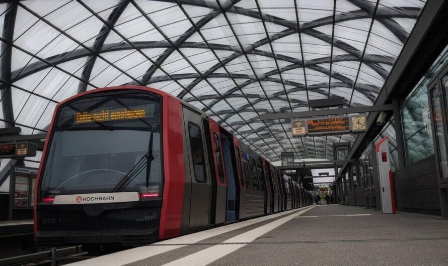 Vergünstigtes hvv-Deutschlandticket für Hamburgs Senior*innen